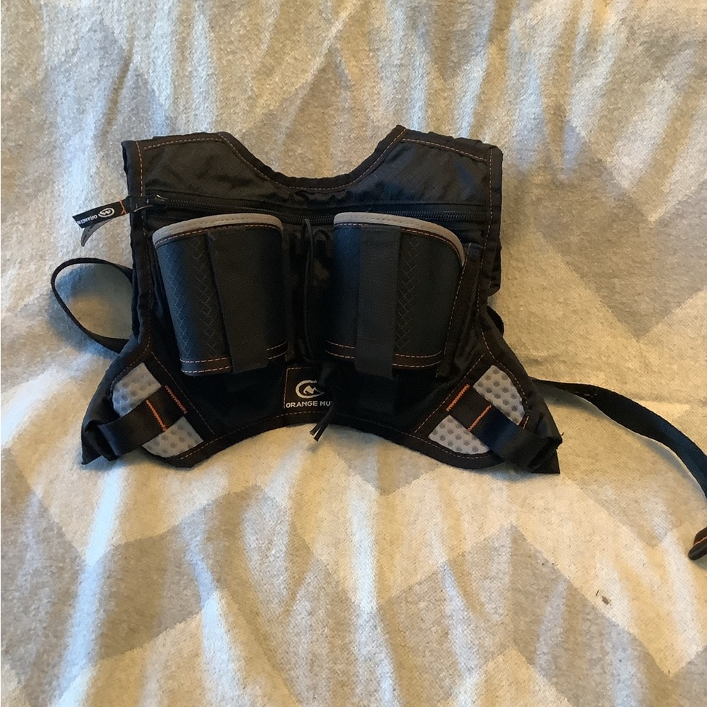 Orange Mud Runner’s Water Bottle Pack